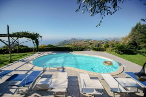 Villa Prima Italy with private pool and spectacular views